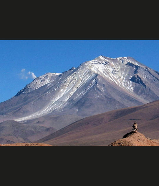 Le volcan Ollag&uuml;e