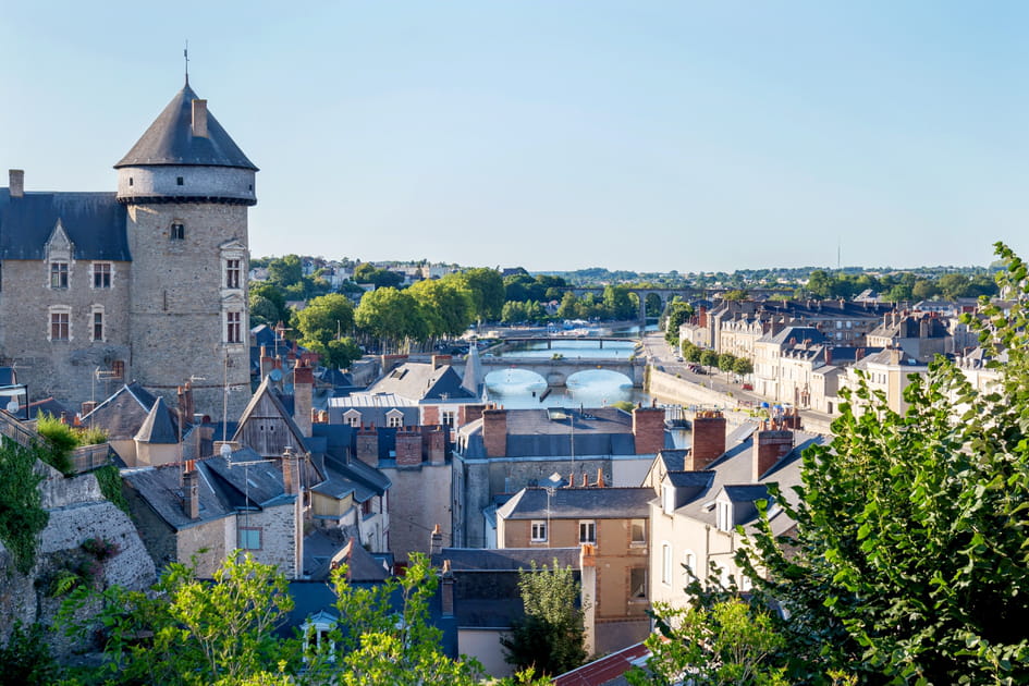 Laval, une perle de la Mayenne dans le r&eacute;troviseur du Tour de France