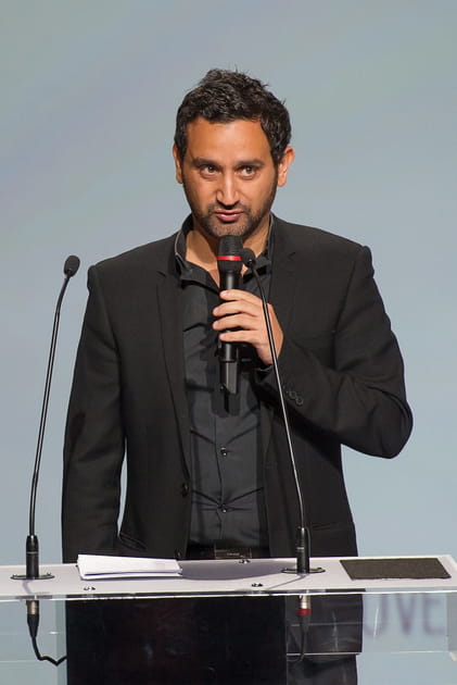 Un contrat mirobolant pour Cyril Hanouna
