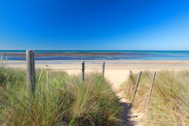 La Plage des Prises à la Couarde-sur-Mer (Charente-Maritime)
