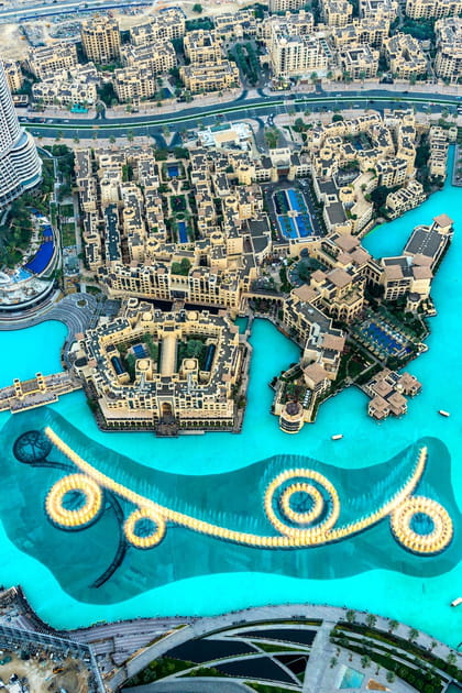 Duba&iuml; et la folie des grandeurs