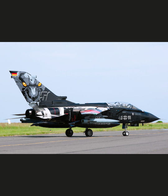 Le Tornado fait le beau