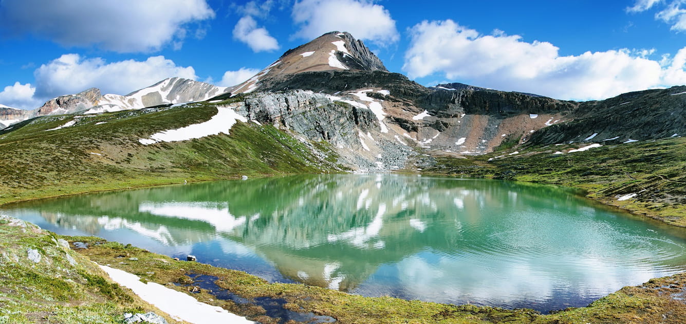 Le lac Agn&egrave;s, un th&eacute; sur les sommets