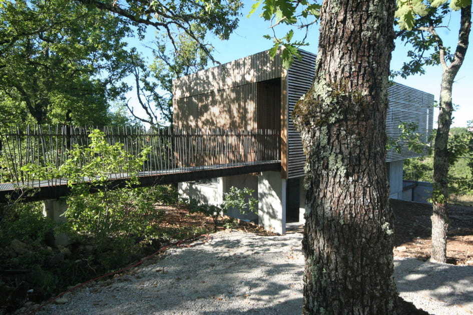 Maison dans les ch&ecirc;nes &agrave; Cahors (46)