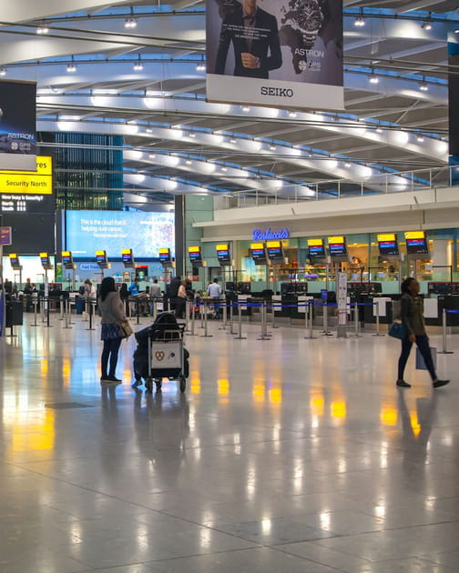 Un a&eacute;roport sans file d'attente
