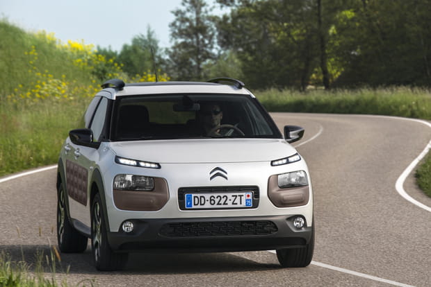 2e petit SUV-crossover le moins cher : Citroën C4 Cactus