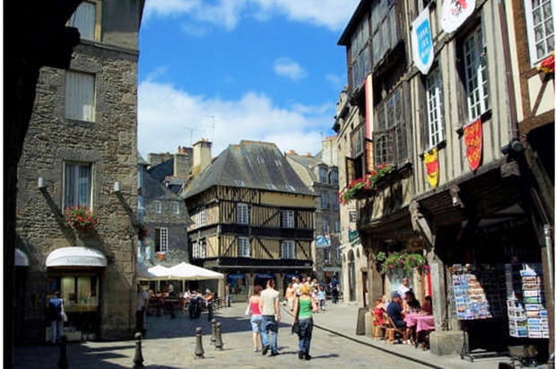 Les placettes médiévales