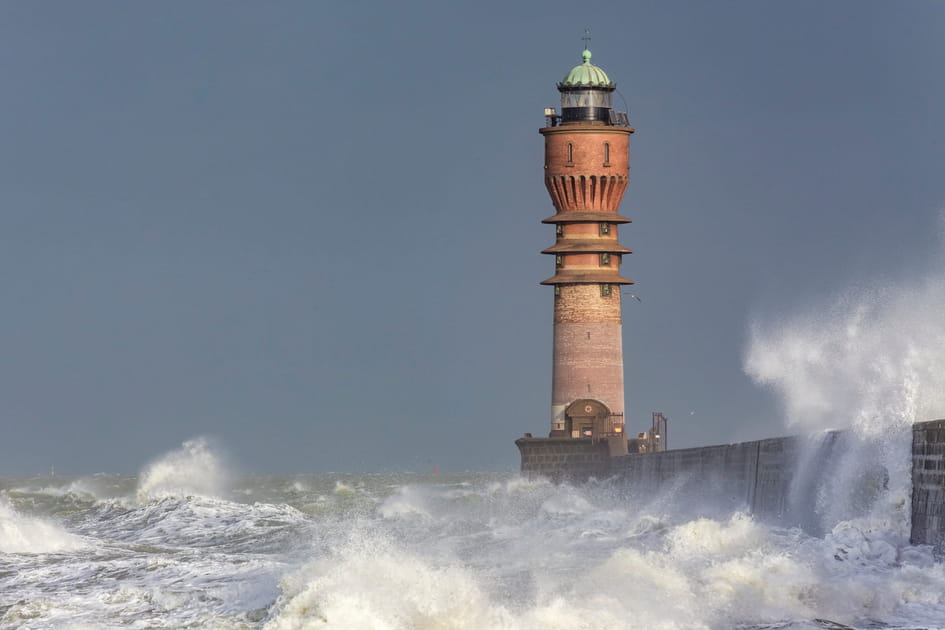 Le feu de Saint-Pol du port de Dunkerque