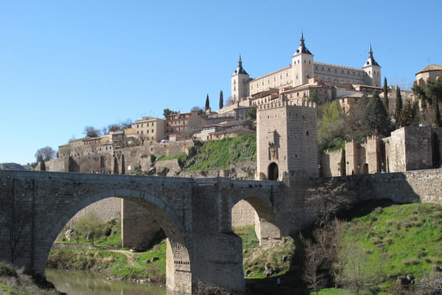 L'Alcazar rectangulaire de Tolède