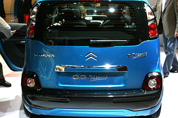 Un arrière sculpté