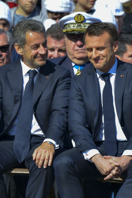 Emmanuel Macron, Nicolas Sarkozy &quot;touch&eacute;&quot; par une attention du pr&eacute;sident