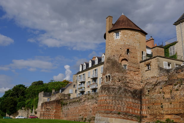 L'enceinte gallo-romaine du Mans
