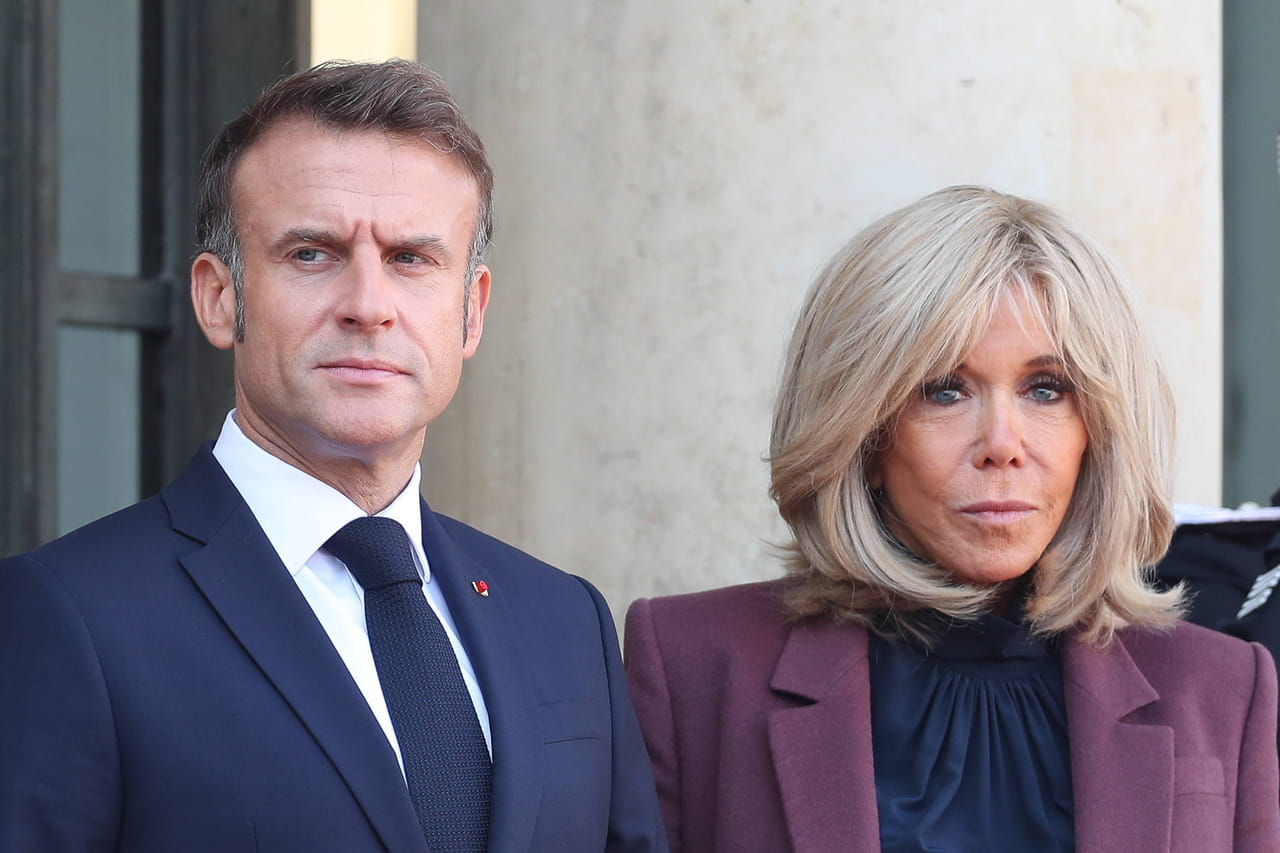 Le couple Macron porte plainte et pourrait gagner des dizaines de millions d'euros
