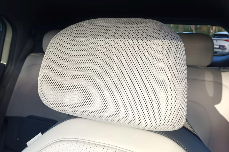 Les appui-t&ecirc;tes du KIA EV3&nbsp;apportent beaucoup de confort