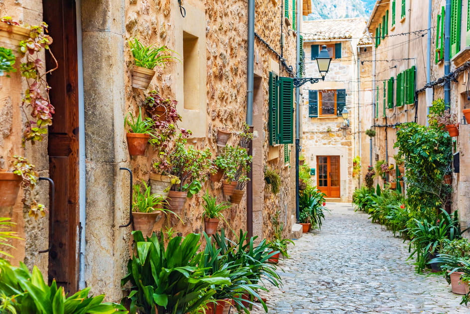 Ces 20&nbsp;destinations ont la cote pour la Saint Valentin&nbsp;: Valldemossa