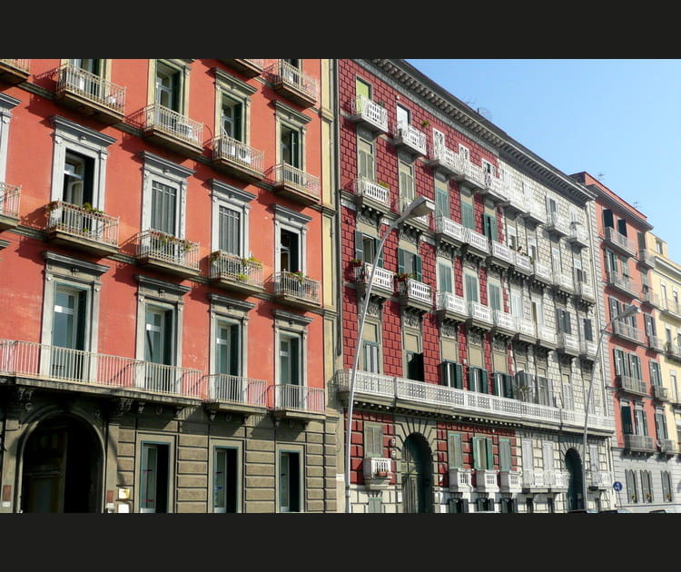 17&egrave;me : Naples