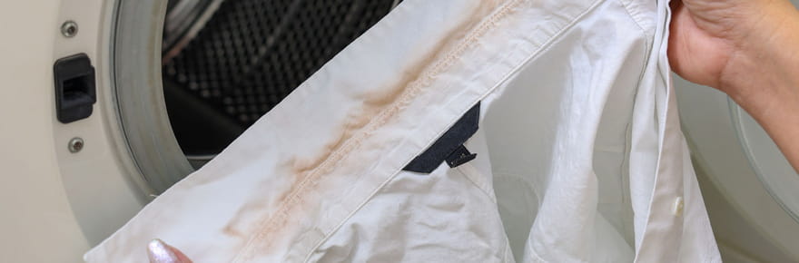 &quot;Des propri&eacute;t&eacute;s nettoyantes exceptionnelles&quot;: cet ingr&eacute;dient de la salle de bain nettoie les cols de chemise sans les ab&icirc;mer