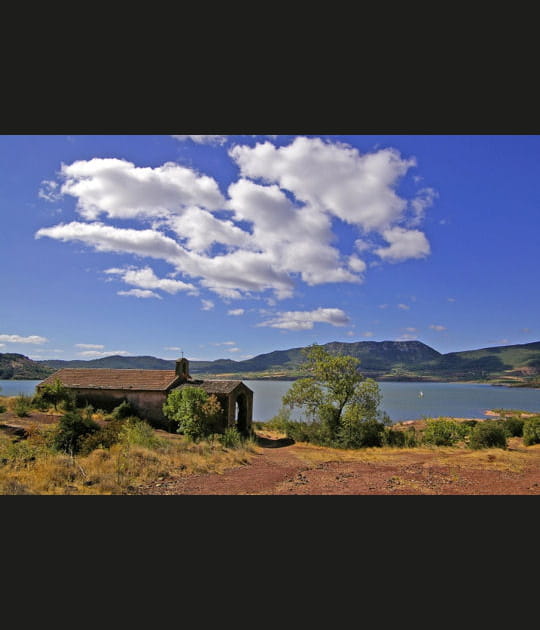 Le lac du Salagou