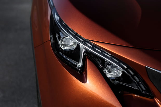 Des phares très effilés