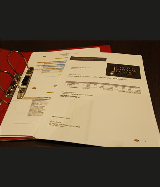 Le livre de police pour enregistrer toutes les transactions