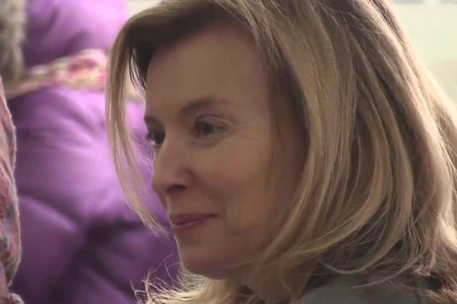 Valérie Trierweiler : "l'agression" qui ne passe pas pour la comm' de l'Elysée