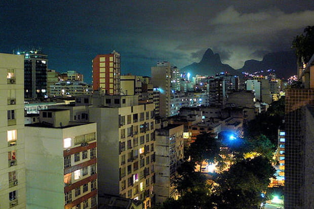 3h : le calme règne à Rio de Janeiro