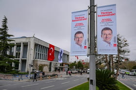 Turquie: le maire d'Istanbul arr&ecirc;t&eacute;, l'opposition d&eacute;nonce un &quot;coup d'Etat&quot;