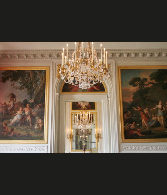 La grande salle &agrave; manger