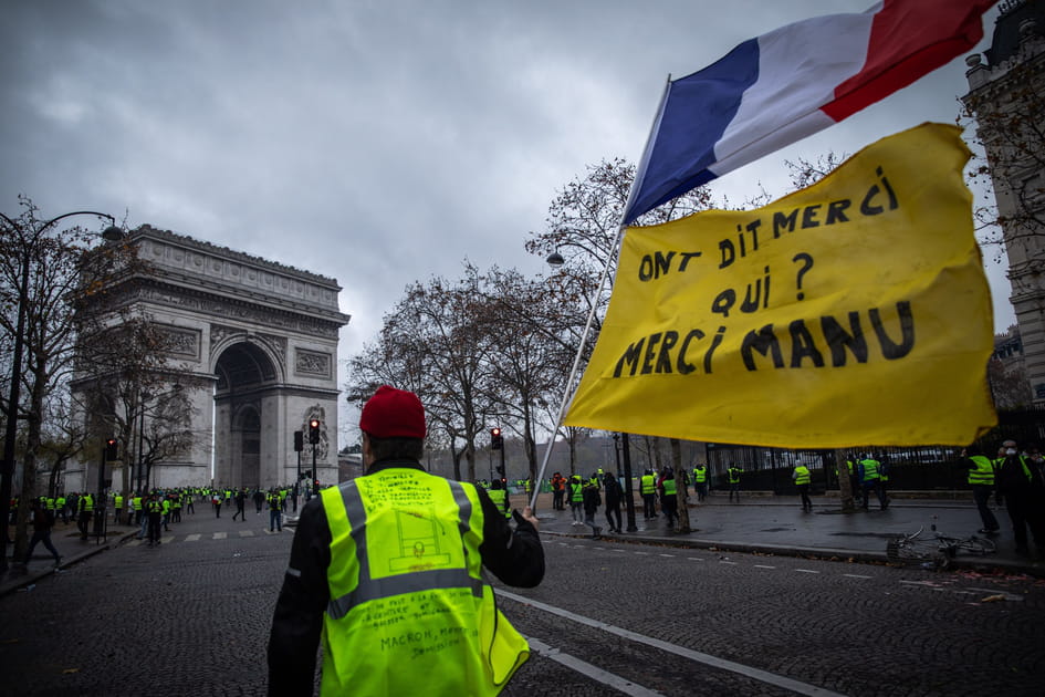 Gilets jaunes&nbsp;: les images choc &agrave; Paris