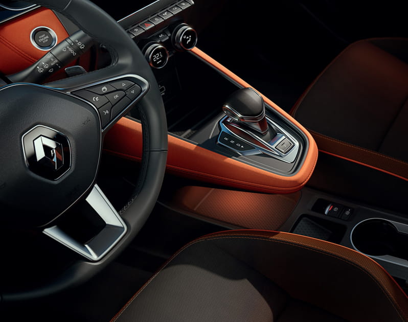 Une console centrale flottante &agrave; bord du Captur