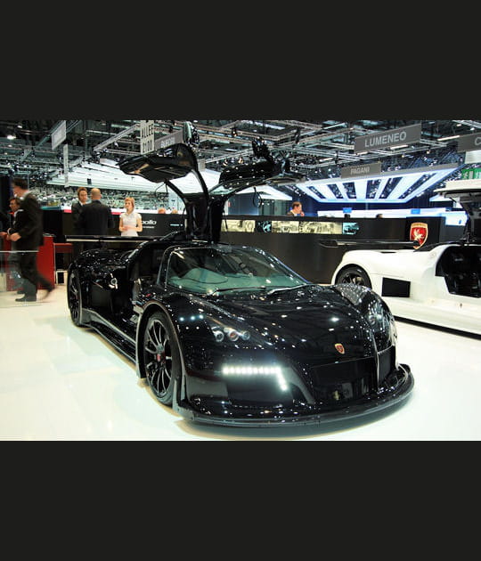 Gumpert Apollo S