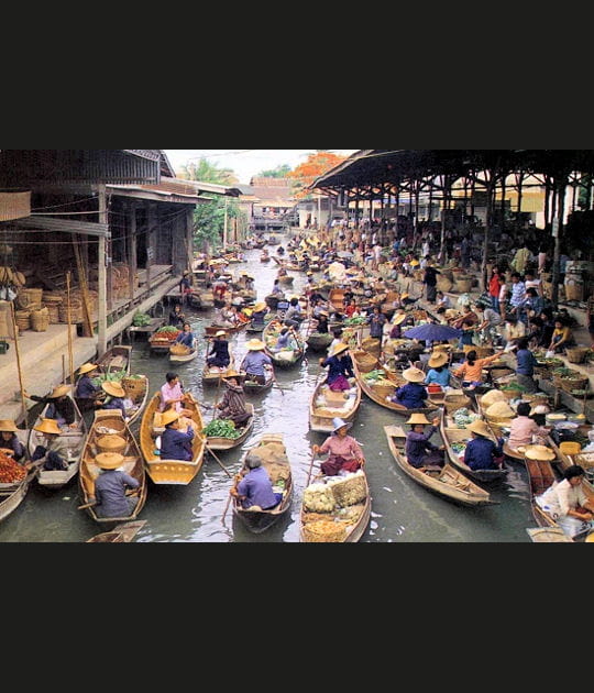 Arr&ecirc;t &agrave; Bangkok