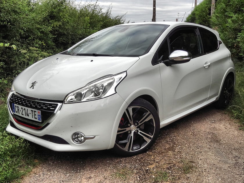 Essai Peugeot 208&nbsp;GTi&nbsp;: sportivement chic