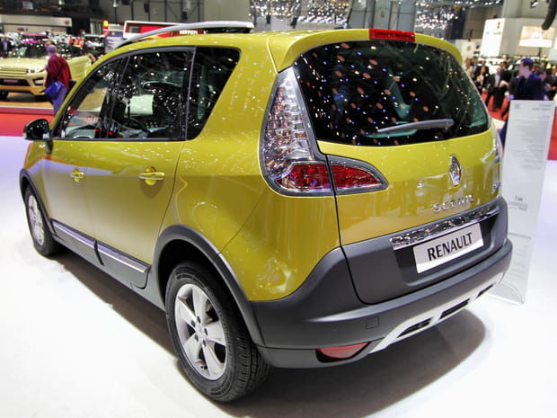 Renault Scénic Xmod Arrière