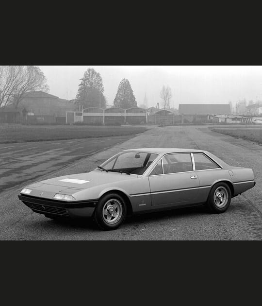 Ferrari 365&nbsp;GT4&nbsp;2+2