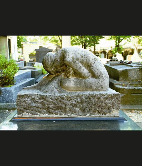 Les s&eacute;pultures du cimeti&egrave;re de la Villette