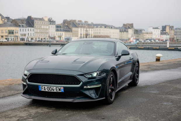 Essai de la Ford Mustang Bullitt sur le port de Cherbourg
