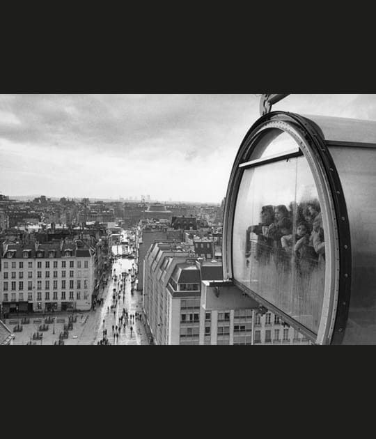 Sur les toits de Paris
