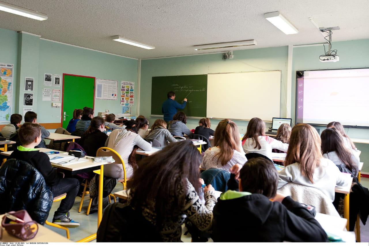 Évaluations scolaires 2025 : le niveau de français baisse dans ces classes et c'est "préoccupant"