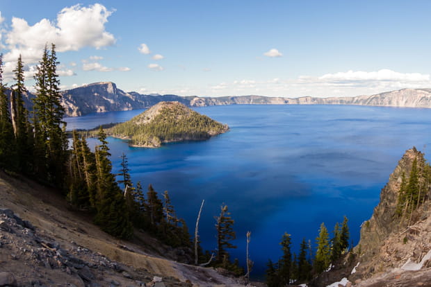 Le lac Crater dans l'Oregon