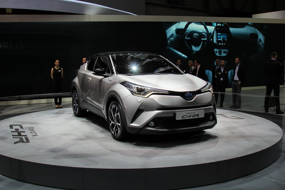 Du manga dans ce Toyota CH-R