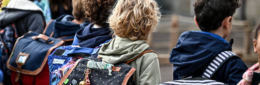 Des milliers d'&eacute;l&egrave;ves fran&ccedil;ais n'auront pas cours &agrave; cette date en d&eacute;cembre, ils auront un week-end prolong&eacute;