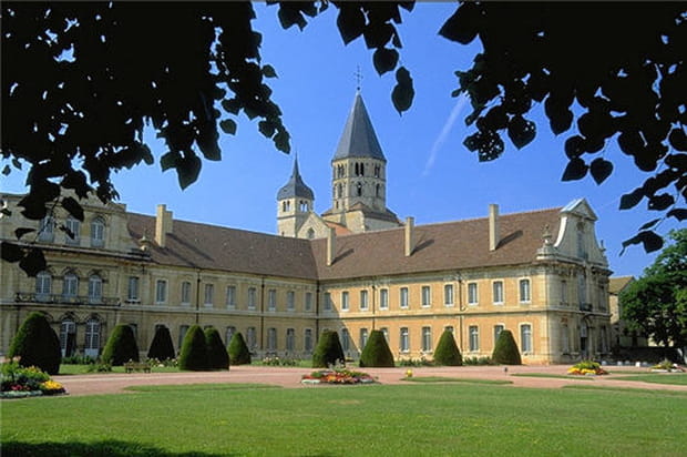L'abbaye de Cluny