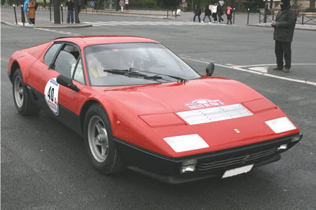 Ferrari BB512i