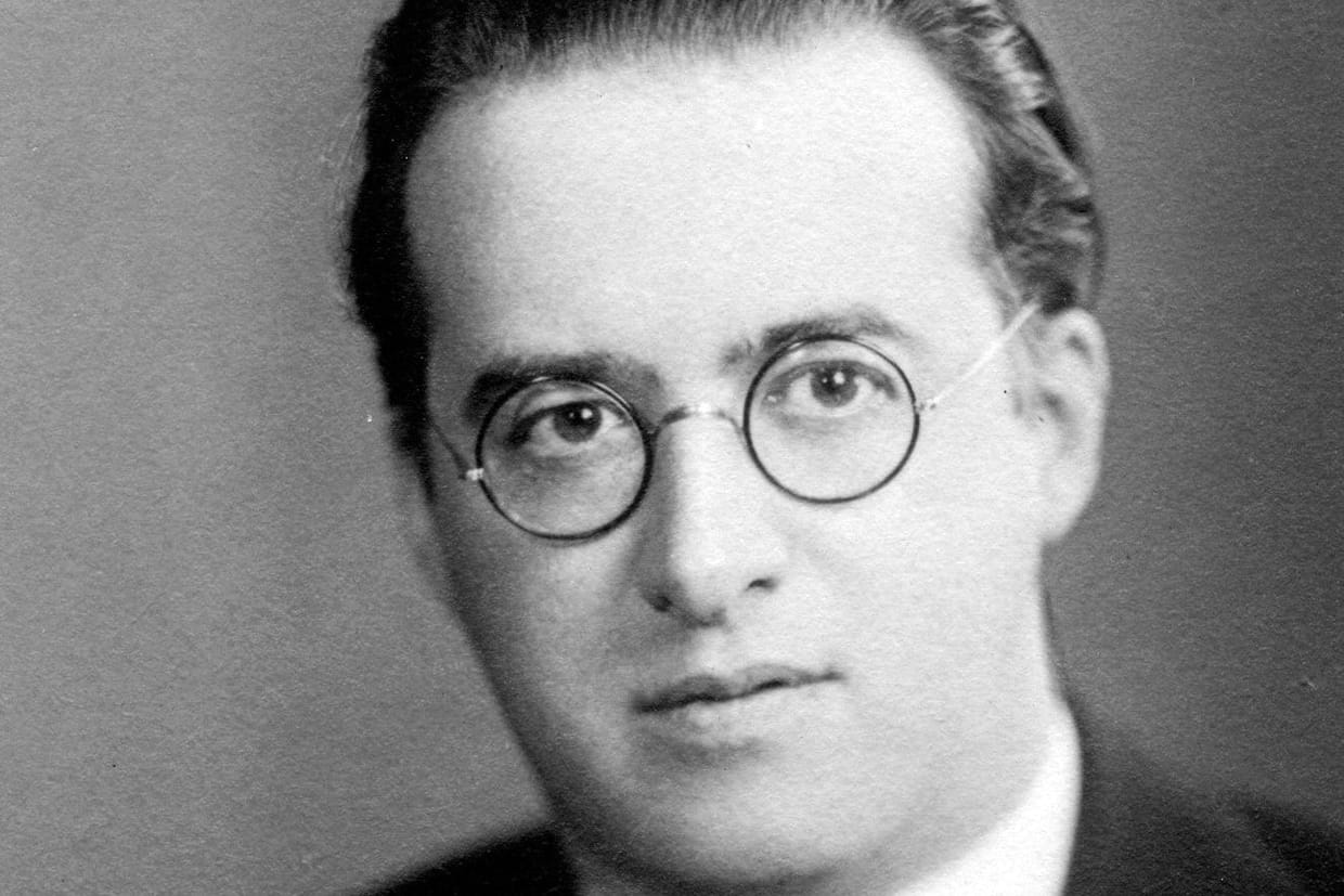 qui tait georges lema tre l homme l origine de la qui tait georges lema tre l homme l origine de la