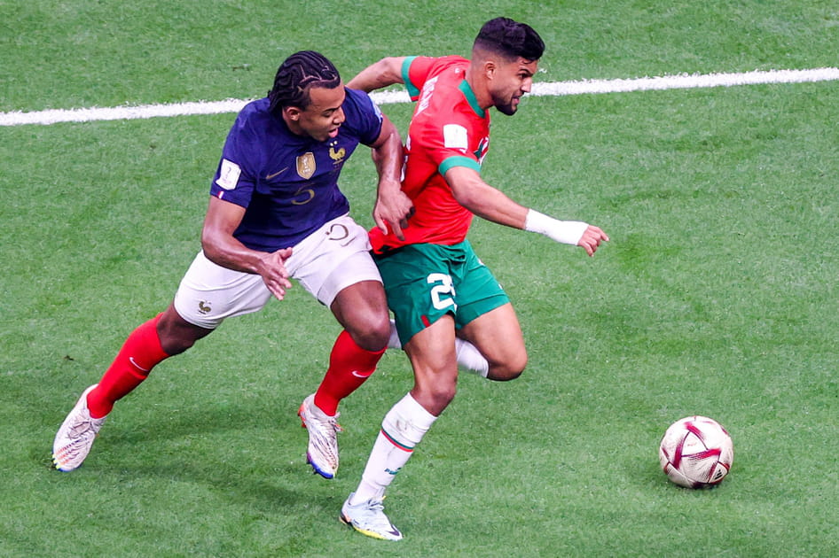 Kound&eacute; sauve les Bleus