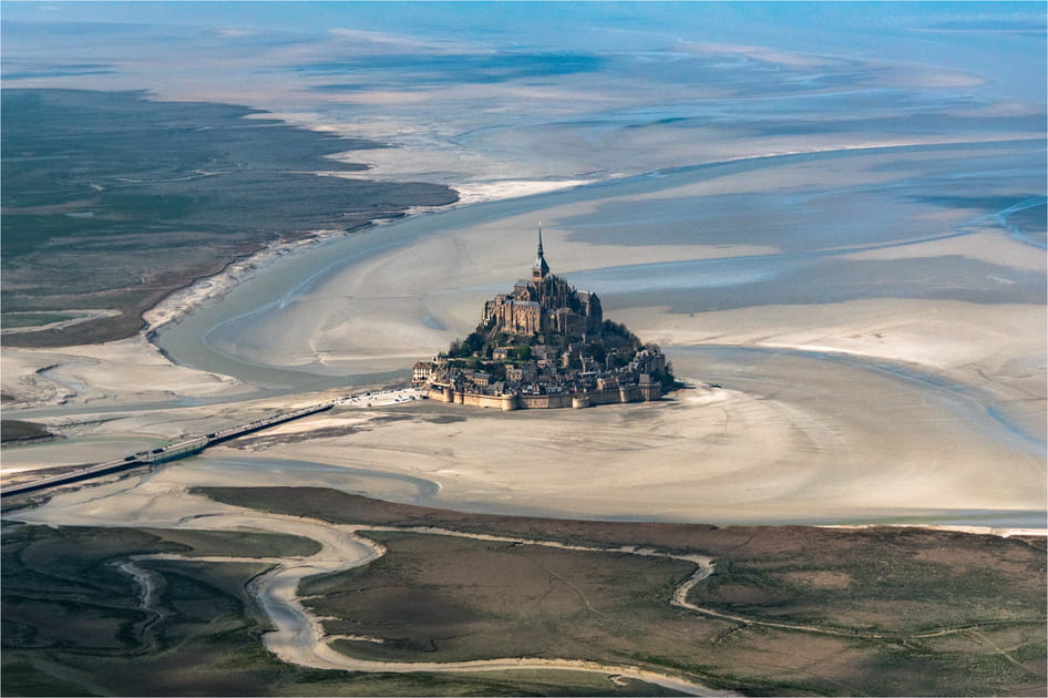 Les grandes mar&eacute;es