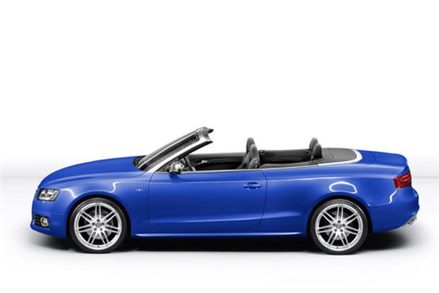 Décapotable traditionnelle : une capote en toile