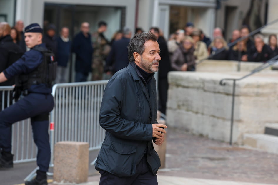 Bernard Montiel a fait le d&eacute;placement pour rendre hommage &agrave; Michel Blanc