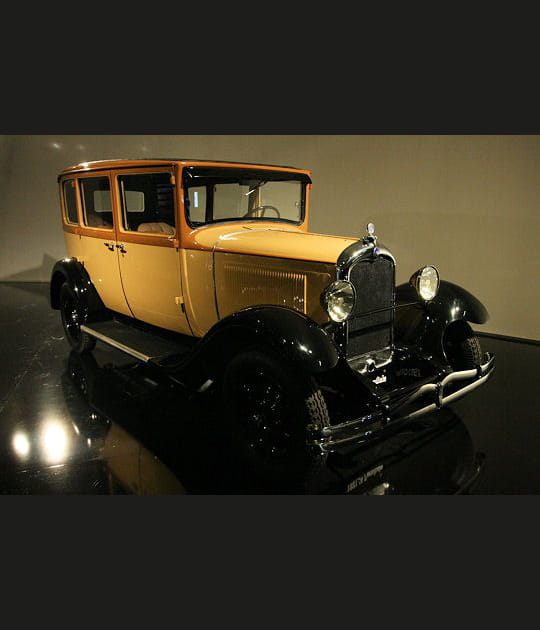 Citro&euml;n C4&nbsp;familiale de&nbsp;1931